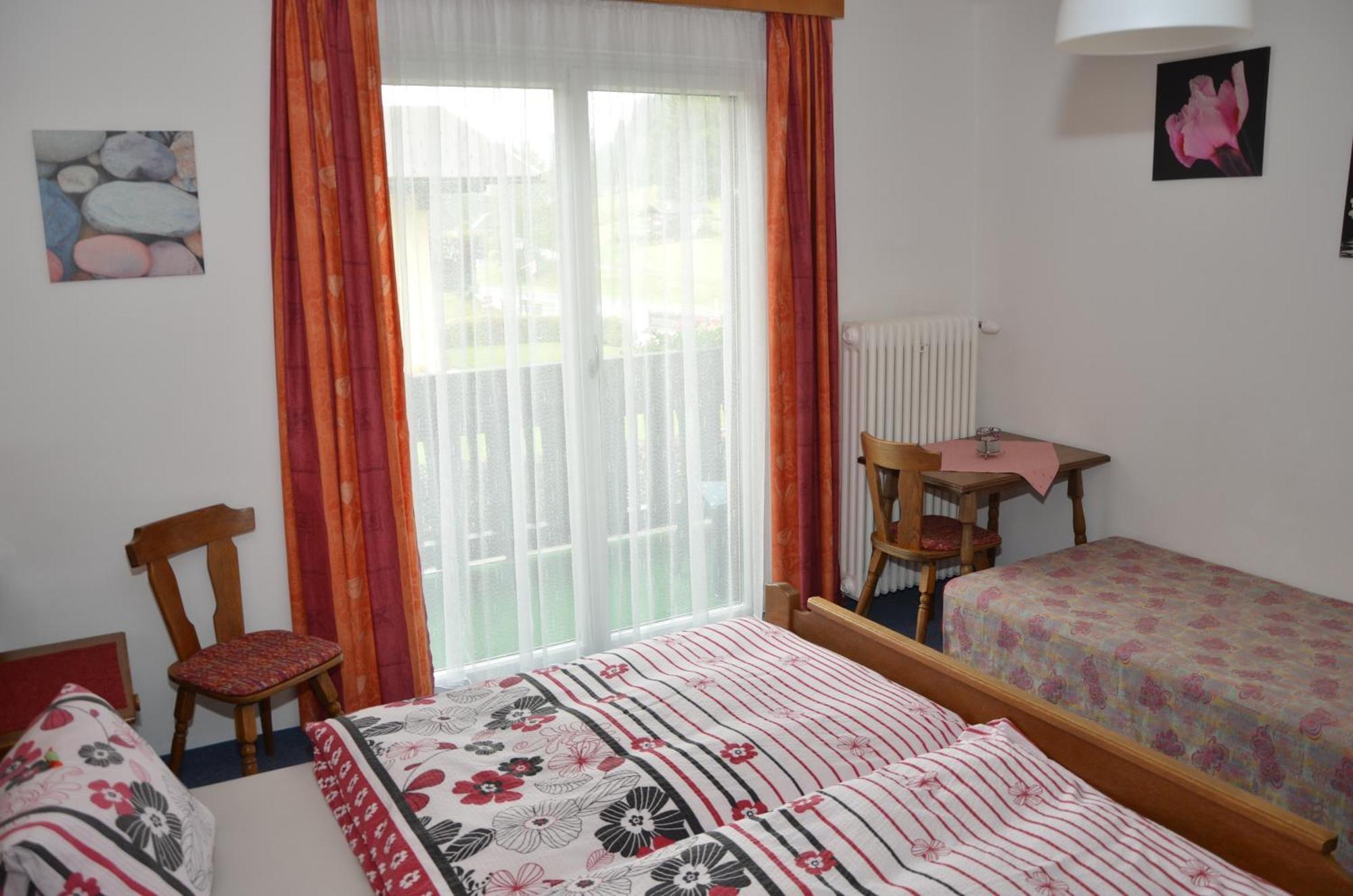 Haus Dachstein Schnitzer Ξενοδοχείο Eben Im Pongau Δωμάτιο φωτογραφία